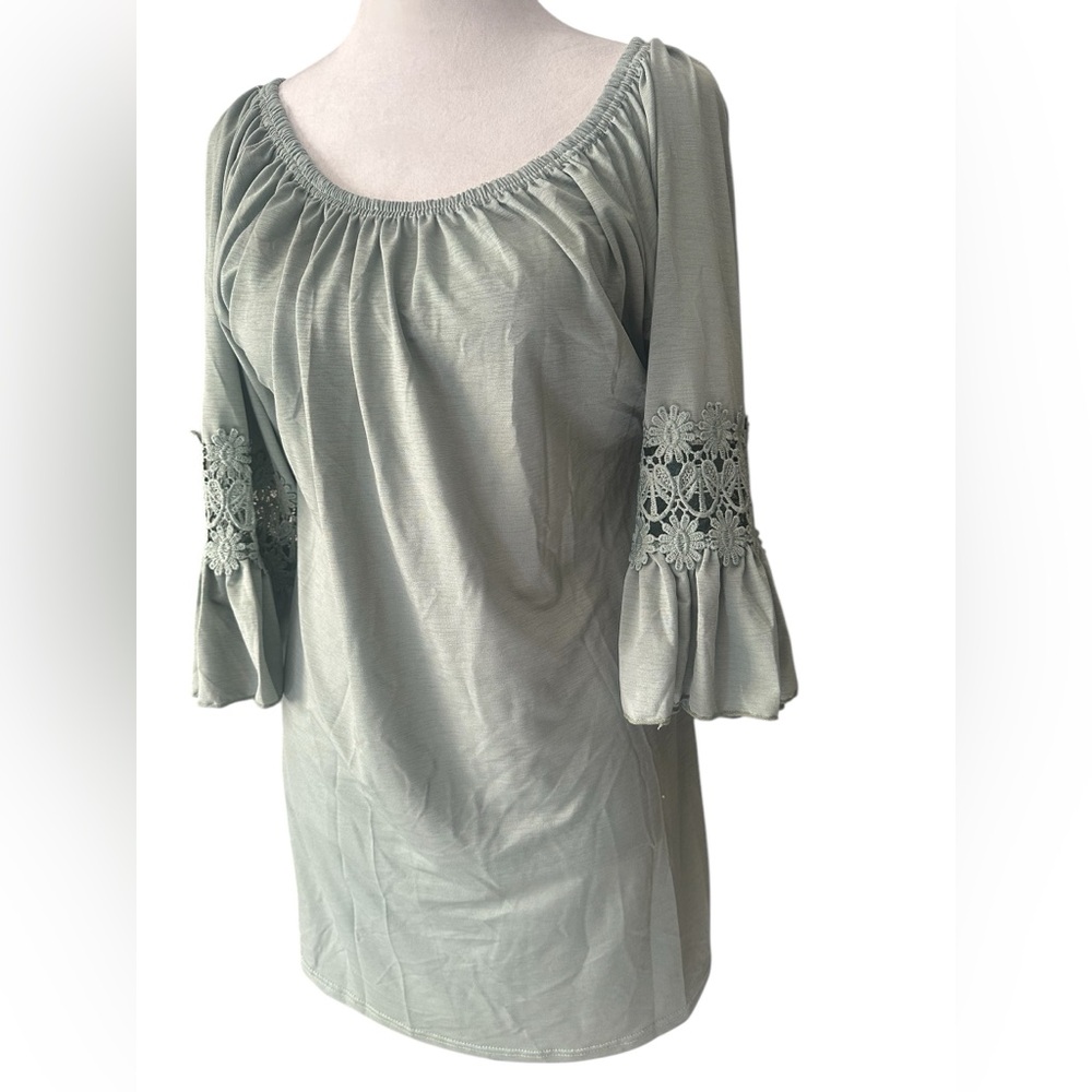 Ruffle sleeve crochet boho tunic top size Small/Medium